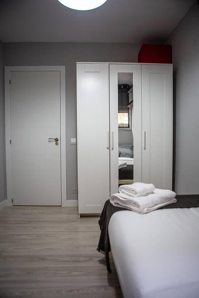 Lovely 3 Bedroom Apartment Next To Fuencarral Madrid Dış mekan fotoğraf