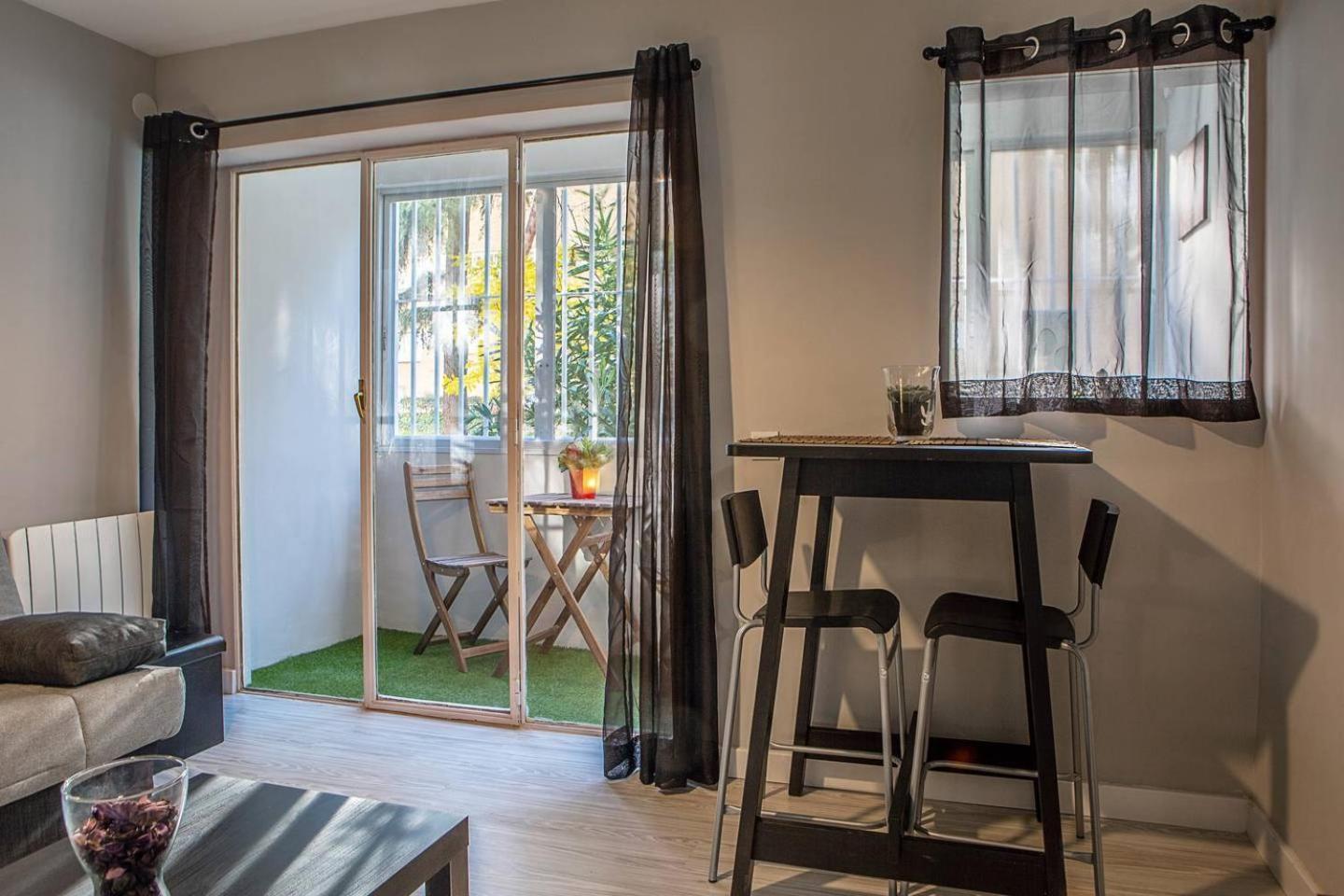 Lovely 3 Bedroom Apartment Next To Fuencarral Madrid Dış mekan fotoğraf